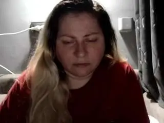 Candycream17  live sex cam