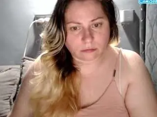 Candycream17  live sex cam