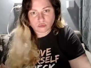 Candycream17  live sex cam