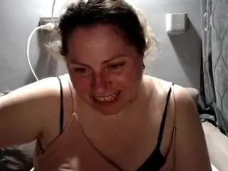 Candycream17  live sex cam