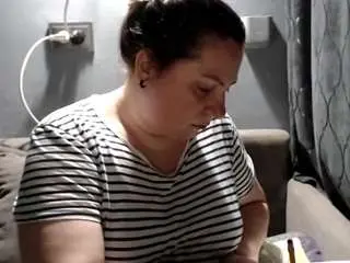 Candycream17  live sex cam