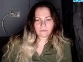 Candycream17  live sex cam