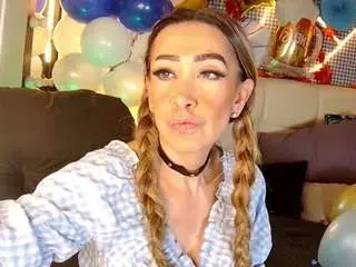 Evelynagrey  live sex cam