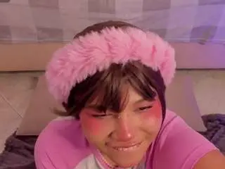 Only-kattye  live sex cam