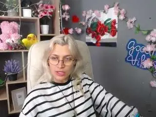 Rubydavis  live sex cam