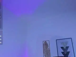 Zharaa-fox  live sex cam