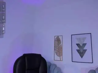 Zharaa-fox  live sex cam