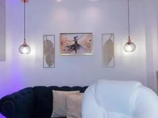 Zharaa-fox  live sex cam