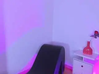 Madelanecoote  live sex cam