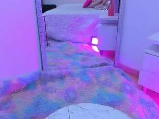 Madelanecoote  live sex cam