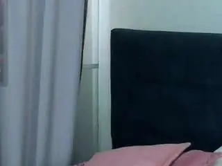 Cwenebarritt  live sex cam