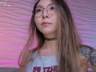 Iam-casey  live sex cam