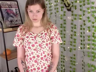 Mary-moore  live sex cam