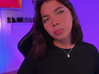 Miavelour  live sex cam