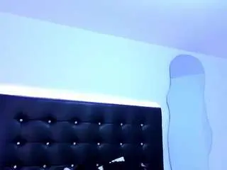 Queenie-star  live sex cam