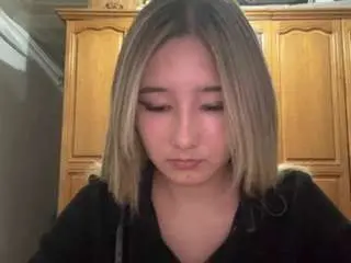 Ulrikelagrange  live sex cam