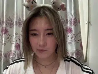 Ulrikelagrange  live sex cam