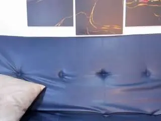 Anamyle22  live sex cam