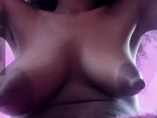 Anamyle22  live sex cam