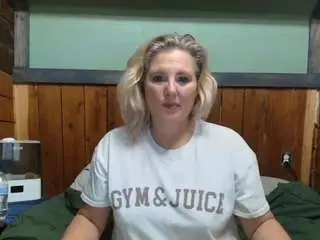 Lisalovexxx  live sex cam