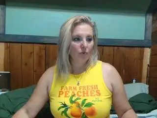 Lisalovexxx  live sex cam