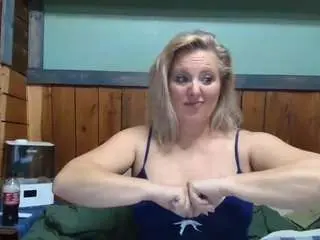 Lisalovexxx  live sex cam