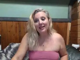 Lisalovexxx  live sex cam