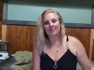 Lisalovexxx  live sex cam
