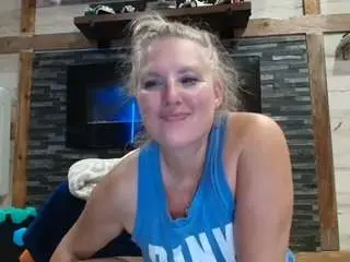 Lisalovexxx  live sex cam