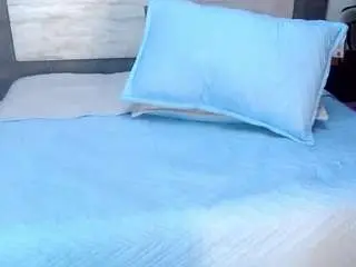 Mackenziie  live sex cam