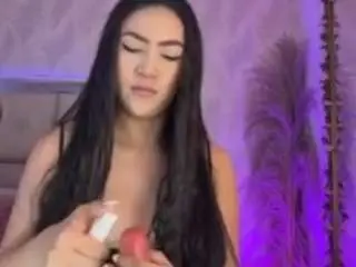 Miakalova  live sex cam