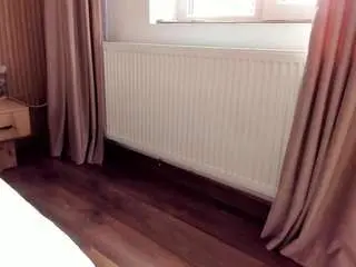 Nicolegiulia  live sex cam