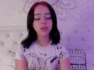 Cassie66  live sex cam