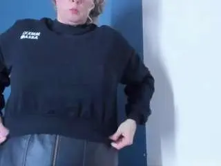 Jesicafoxi  live sex cam