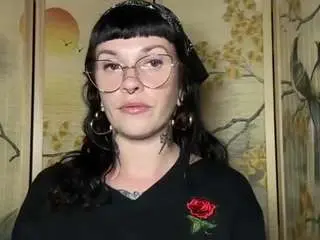Marcelinegoddess  live sex cam