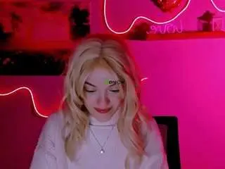 Mia-starrr  live sex cam