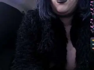 Chubbypussycat  live sex cam