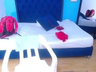 Kinky-redhead18  live sex cam