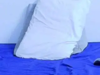 Kinky-redhead18  live sex cam