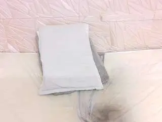 Kinky-redhead18  live sex cam