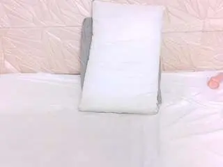 Kinky-redhead18  live sex cam