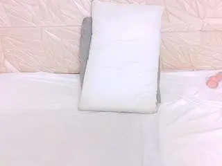 Kinky-redhead18  live sex cam