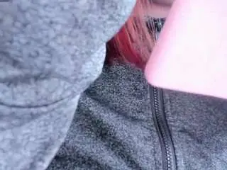 Saralolo420  live sex cam