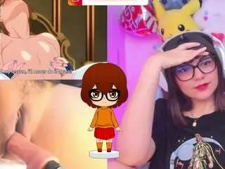 Cinna-monroll  live sex cam