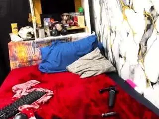 Indiandesire4u69  live sex cam