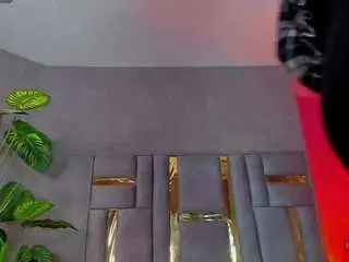 Bianca-ks  live sex cam