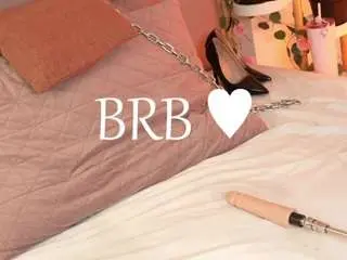 Julcy-peach  live sex cam
