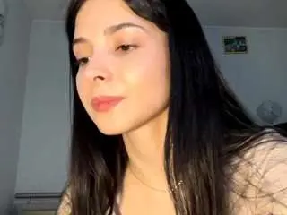 Lynellearmwood  live sex cam