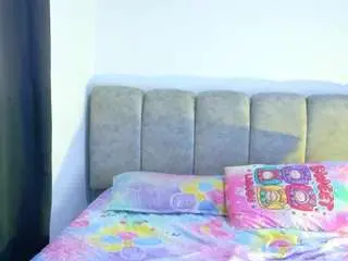 Venusnoirr  live sex cam