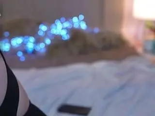 Yourlolabunny  live sex cam